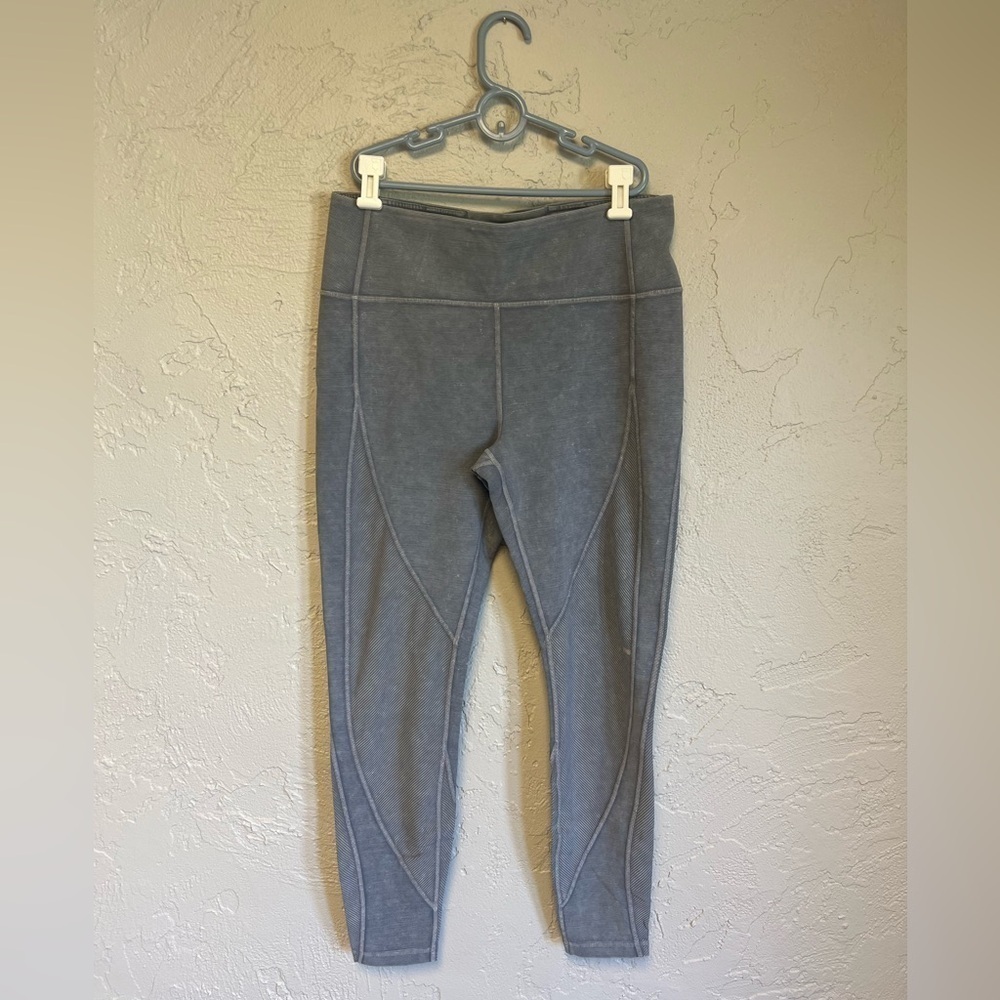 LuLuLemon Wunder Under Ribbed Leggings Size 12
